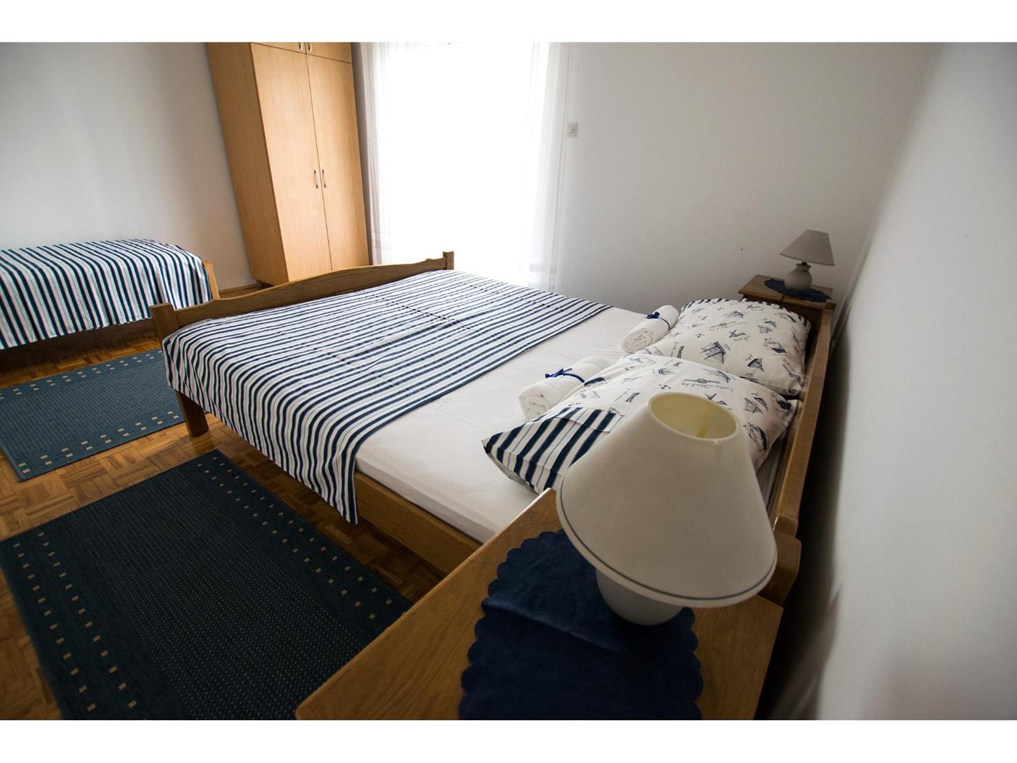 Apartments Troselj Starigrad Paklenica Εξωτερικό φωτογραφία